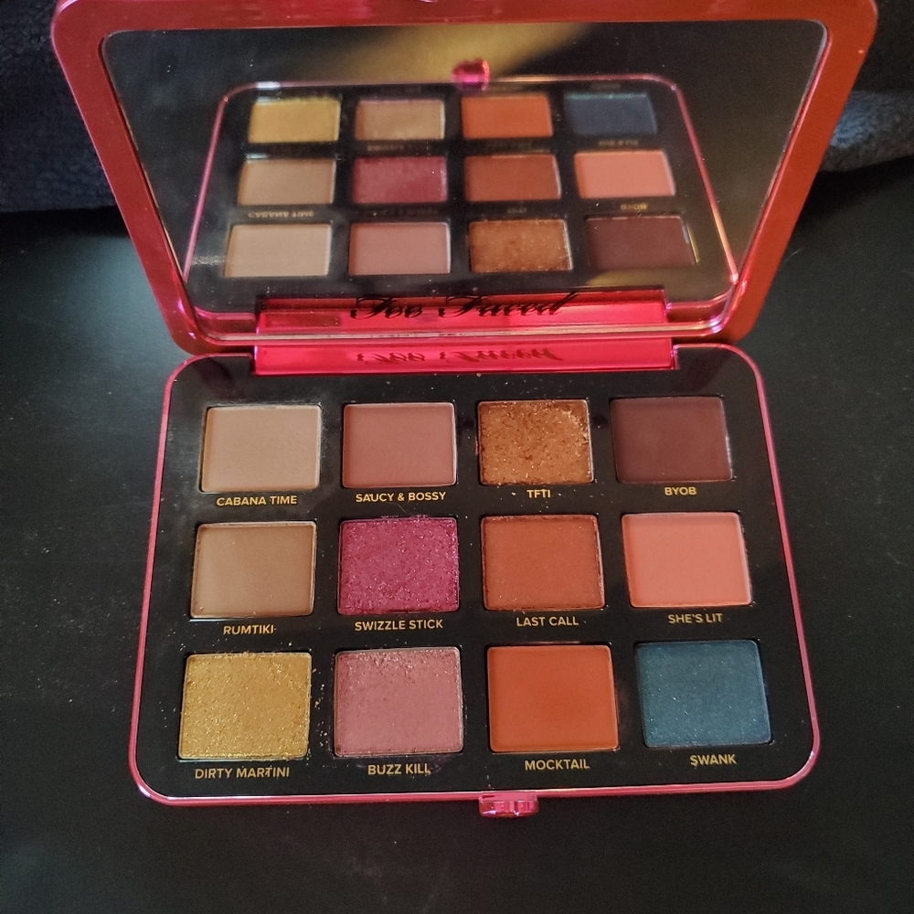 Too faced palm Springs palette